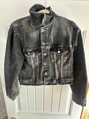 Vervet Los Angeles Puff Sleeve Trucker Denim Jacket Black Acid Wash Cropped S
